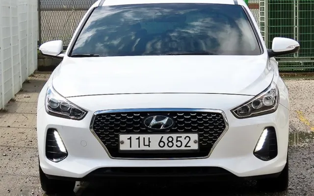 I30 중고차 i30 (PD) 1.4 터보 매물 사진 12 - 2018/07 92,056km